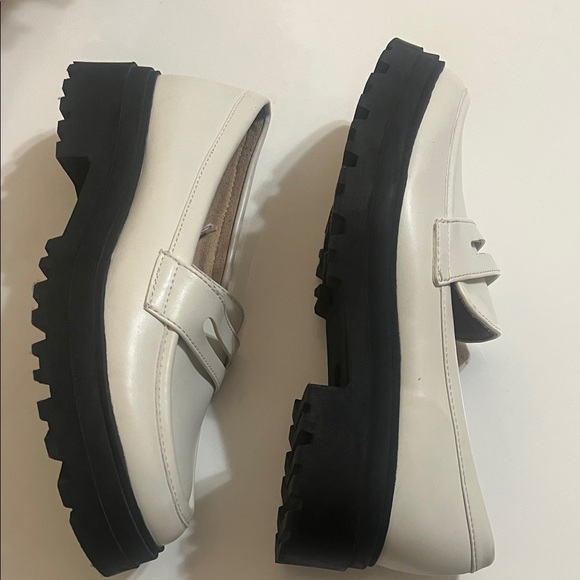 a new day Women's Cream Loafers with Black Soles - Picture 3 of 4